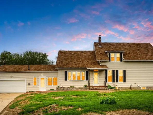 373 S Mammoth Road, Manchester, NH 03109