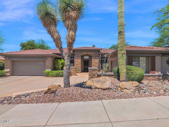 4th image of 42408 N ASTORIA Way