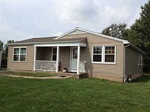 1st image of 356 Laurie Ln