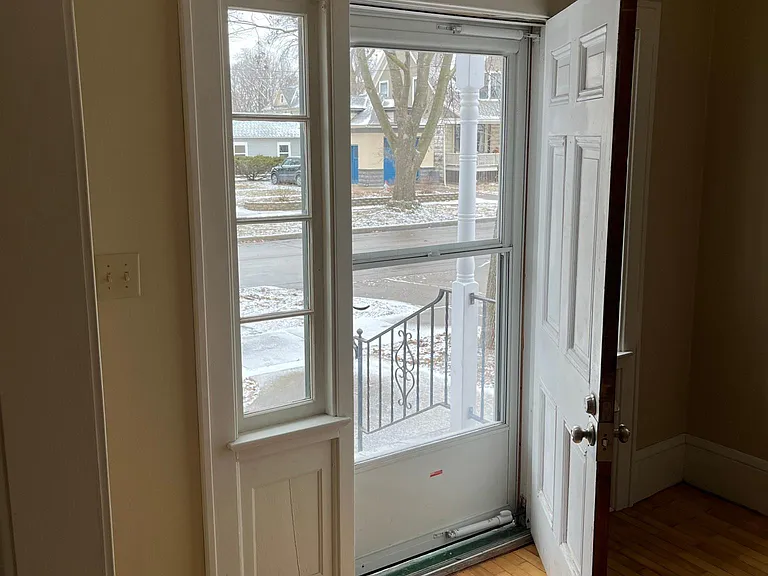 502 N Union St — Photo 9