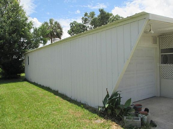 3rd image of 17208 Bridlewood Dr