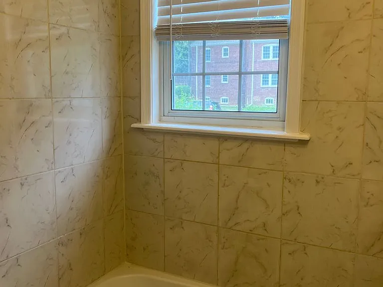 5712 Washington Blvd — Photo 10