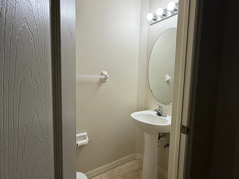 14681 Sutherland Ave — Photo 9