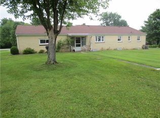 3576 Morefield Rd, Hermitage, PA 16148