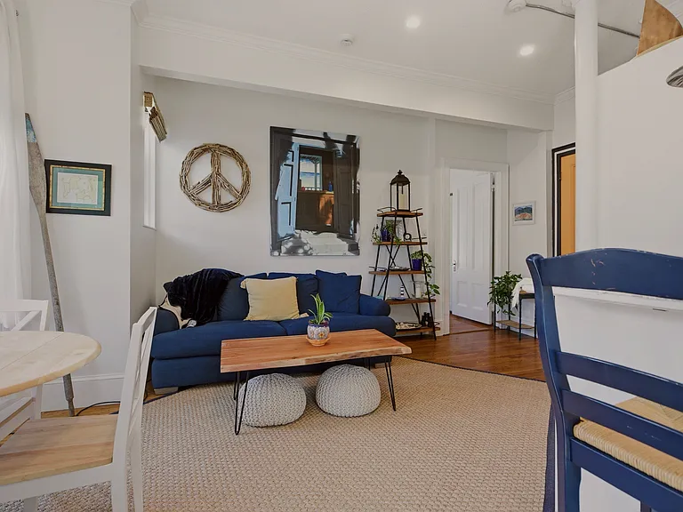 67 Perry St #5 — Photo 22