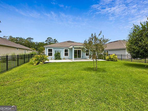 2nd image of 114 Chinquapin Dr