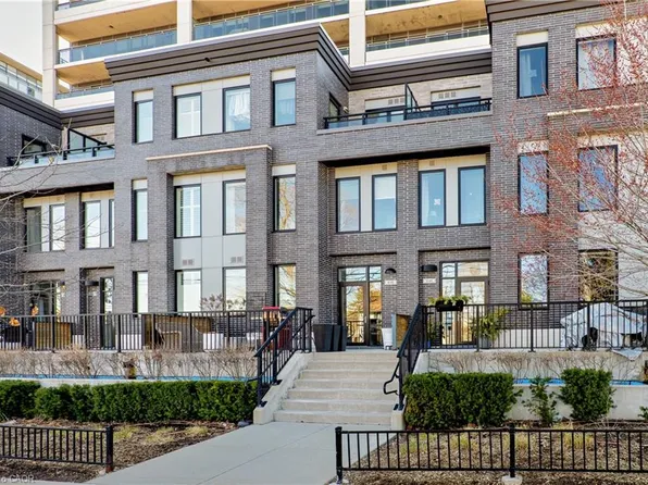 53 Arthur St N #S, Guelph, ON N1E 4T8