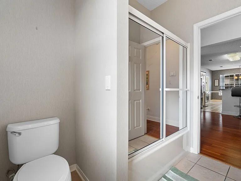 8432 Millstream Dr — Photo 39