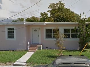 3275 SW 27th Ter, Miami, FL 33133