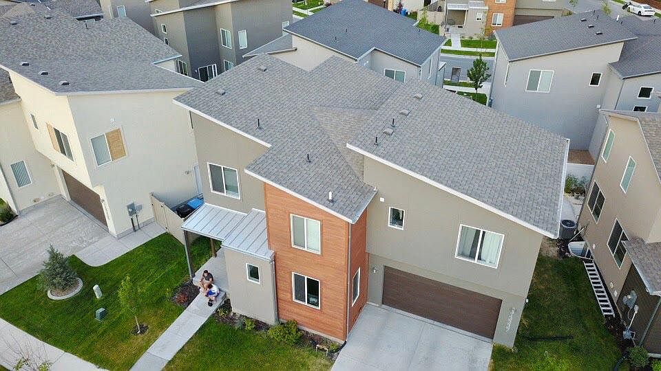 1st image of 13337 S Fallowfield Ln