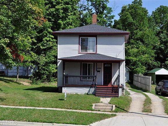 2nd image of 434 E Lincoln Ave