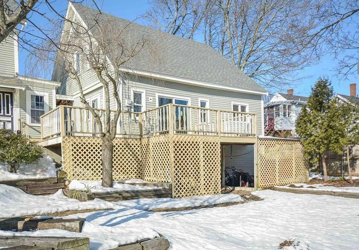 Building Photo - 14B Preble St