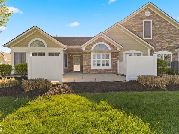 1098 Extraordinary Trl, Greenfield, IN 46140