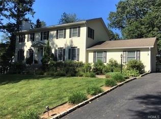 3 Foster Pl, Pleasantville, NY 10570