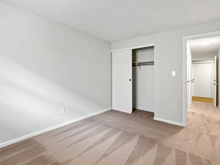4991 Arbor Village Dr — Photo 19
