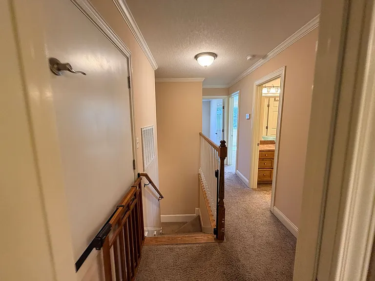 4901 Liberty Cir — Photo 20