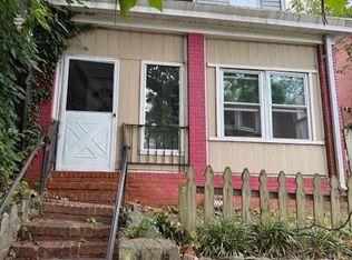 3330 Brothers Pl SE, Washington, DC 20032