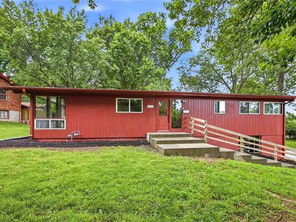 8625 E 73rd Ter, Kansas City, MO 64133