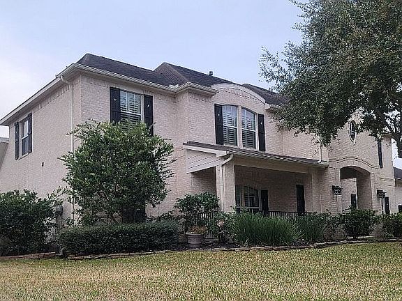 2nd image of 1911 Mariner Point Ln