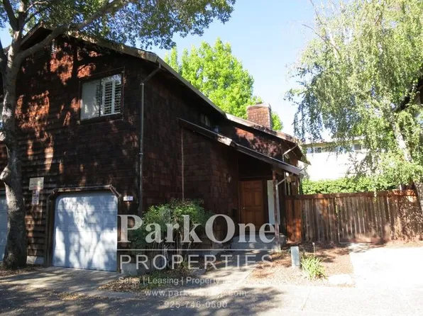 905 Colina Ct, Lafayette, CA 94549