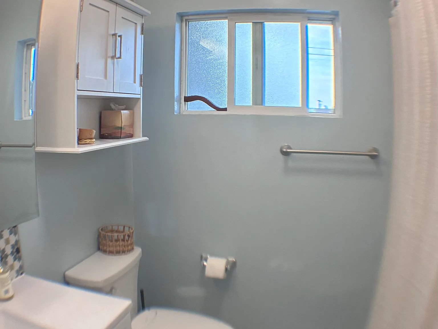 4 bed, 1408 sqft, $1,000 — Photo 4