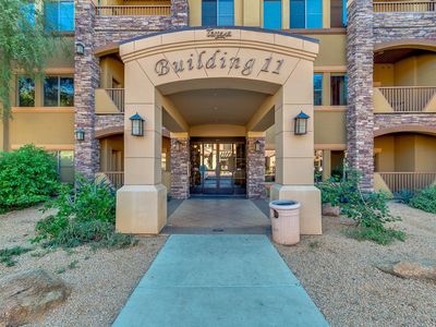5450 E Deer Valley Dr UNIT 2216, Phoenix, AZ, 85054