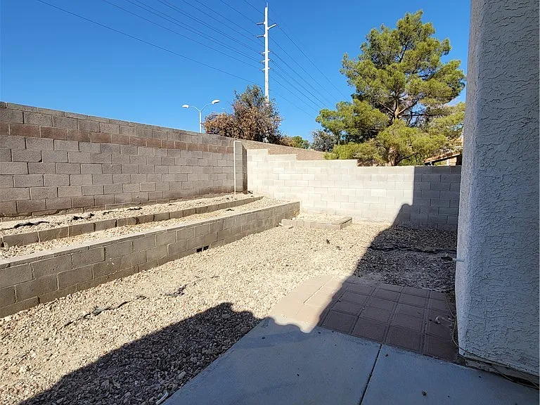 253 Buckskin St — Photo 4