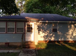 362 East St, Seneca, IL 61360