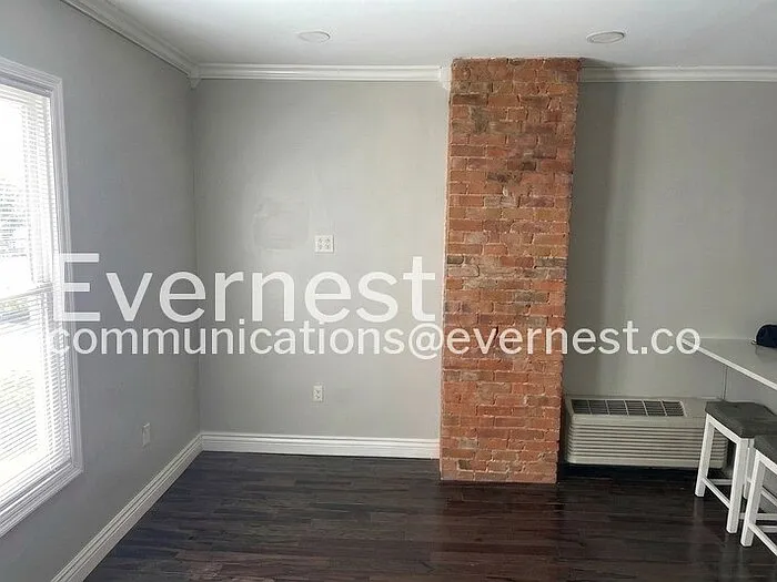 112 Hanford St #B — Photo 15