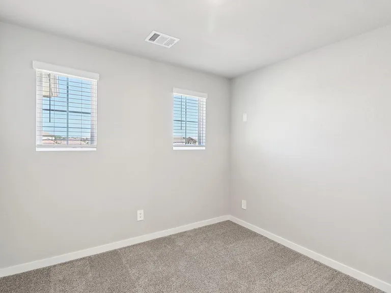 18075 Martin Pines Dr — Photo 23