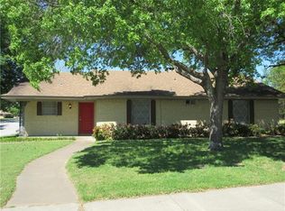 147 Crestwood Rd, Desoto, TX 75115