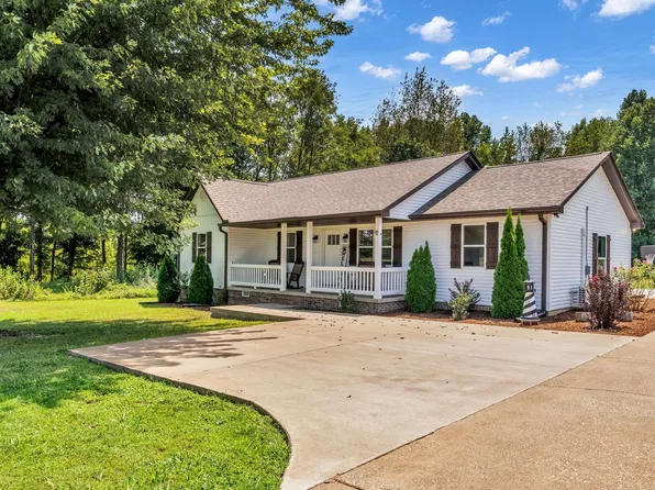 317 Jack Porter Rd, Lafayette, TN 37083