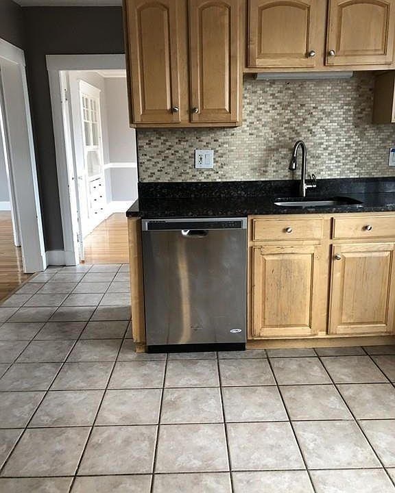 1st image of 137 Sharon St #0