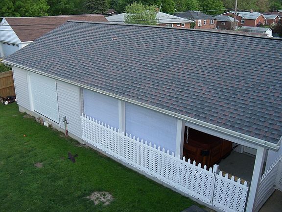 5th image of 3625 James St