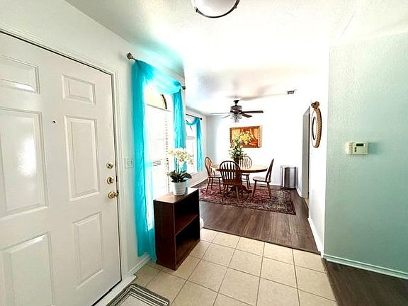 2nd image of 105 Santa Fe Dr