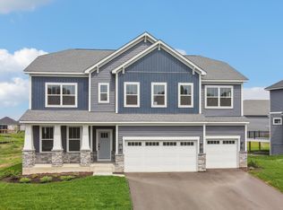 1988 Dahlia Dr, Shakopee, MN 55379