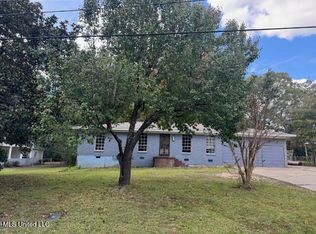 414 Colonial Cir, Jackson, MS 39211