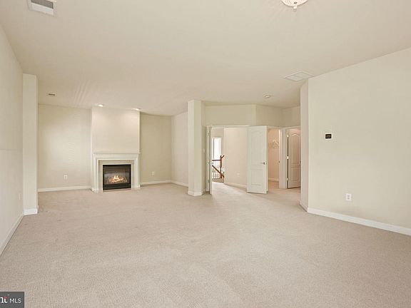 4th image of 11326 Bulova Ln