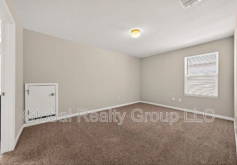 10426 Rosalina Loop — Photo 22