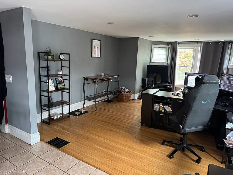 120 Boardman St #2 — Photo 3