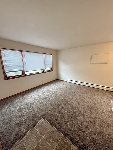 4441 University Ave NE #103 Photo 1