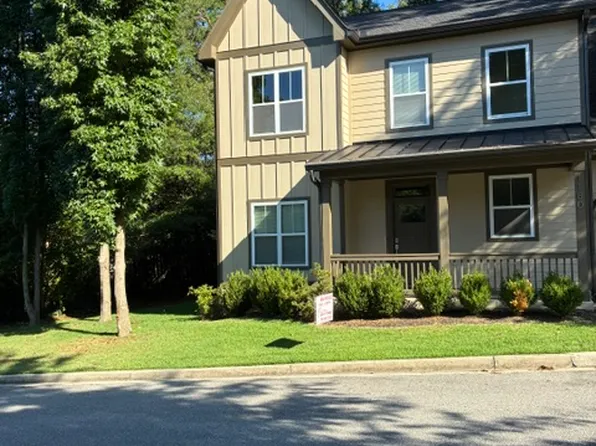 1180 Riverside Ter, Gainesville, GA 30501