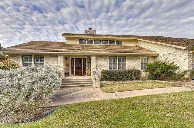 1st image of 115 Barbie Ct