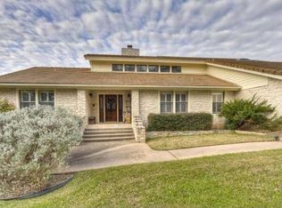 115 Barbie Ct, Lakeway, TX 78734
