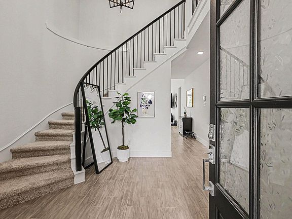 3rd image of 6035 Churchill Springs Ln