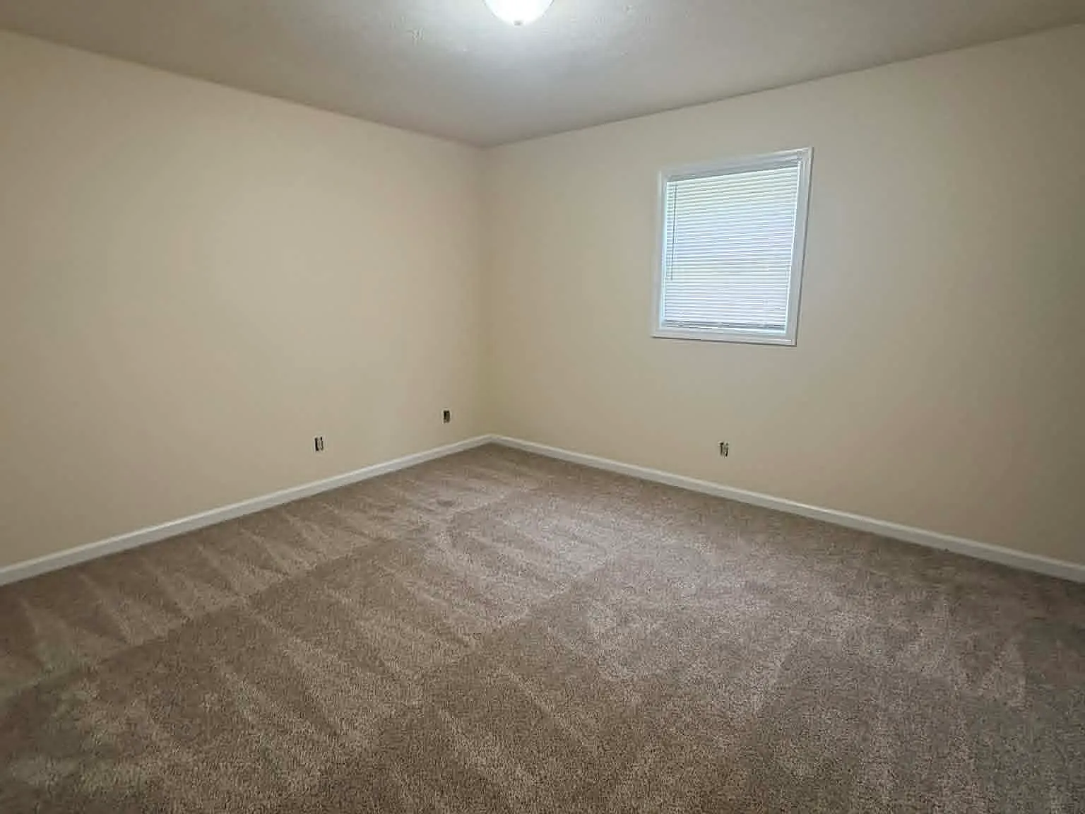 1721 Oshea St - Unit... — Photo 2