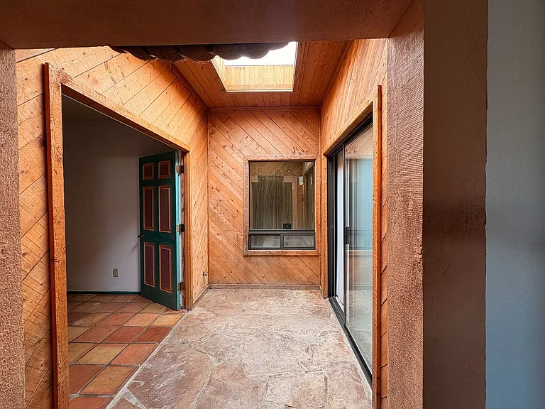 2371 W Calle Retana — Photo 9
