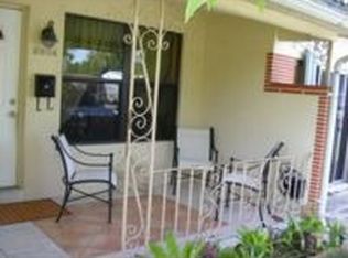 2836 Dewey St, Hollywood, FL 33020