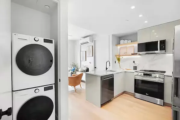 Kitchen, photo 2