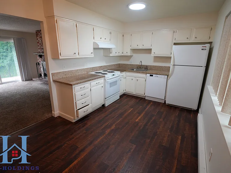 302 S McLoughlin Blvd #308 — Photo 8